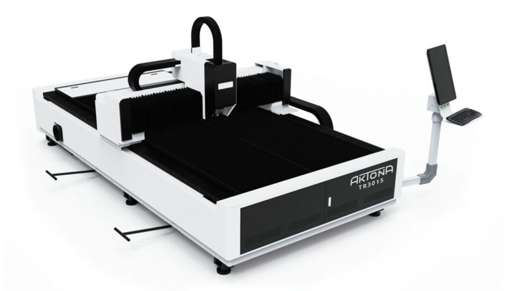 Maszyna do cięcia laserowego TR3015 - Otwarty model o wysokiej precyzji do grawerowania metalu
