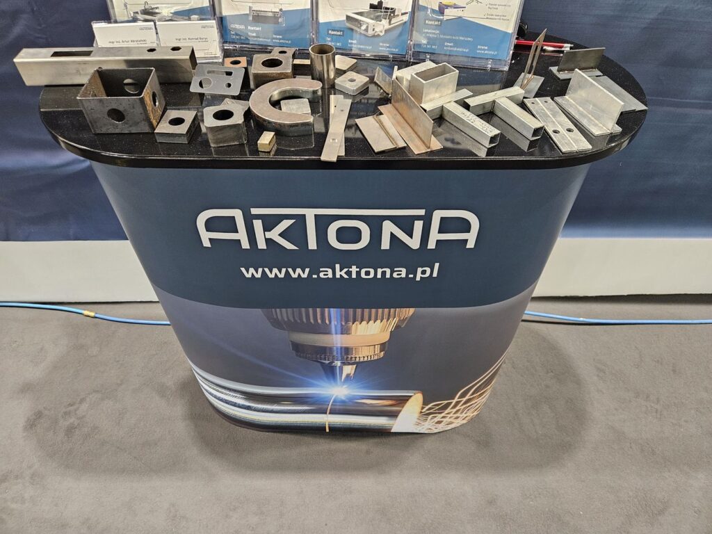 Precyzja w każdym detalu – przykłady elementów wyciętych na naszych maszynach, które prezentowaliśmy na targach.