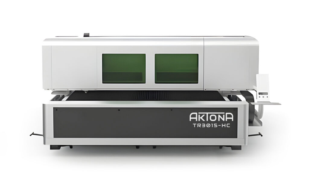 Wycinarka laserowa AKTONA TR3015-HC, nowoczesna maszyna do cięcia laserowego.